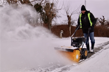 TEXAS Handy Sweep 690TG 3in1 Kehrmaschine Benzin Schneeschild 60cm *GEBRAUCHT* 