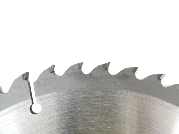 MATRIX Sägeblatt 210 x 25,4 x 2,8 48 Zähne Hartmetall Ersatzsägeblatt 