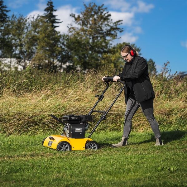 TEXAS Profi Vertikutierer Benzin Pro Cut 461TG | 48 Messer | 212ccm | 4-Takt 
